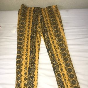 Bell bottom pants